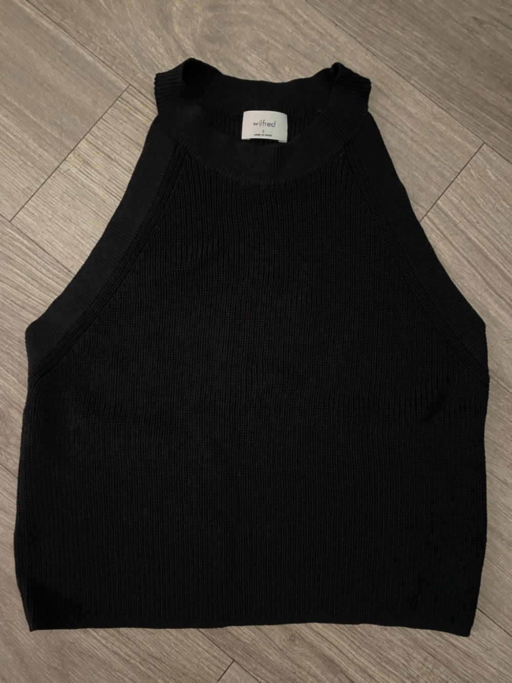 Wilfred Black Ribbed Tank Top (stretched out)